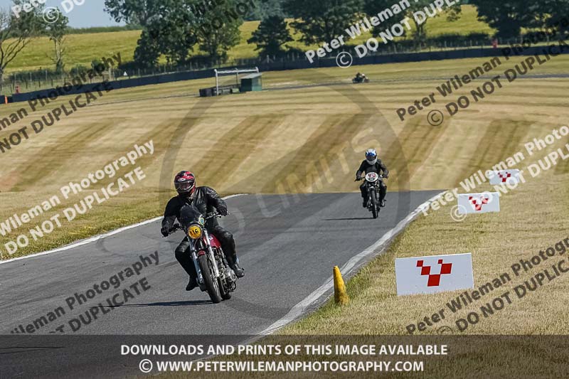 cadwell park;cadwell park photographs;cadwell trackday photographs;enduro digital images;event digital images;eventdigitalimages;peter wileman photography;racing digital images;trackday digital images;trackday photos